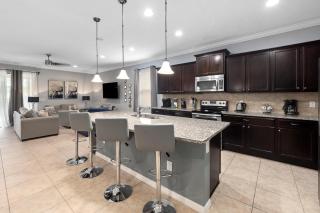 Themed Rooms and Resort Perks Family Kissimmee Home - 2