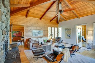 Private Beach on Lake Michigan Oostburg Home - 8