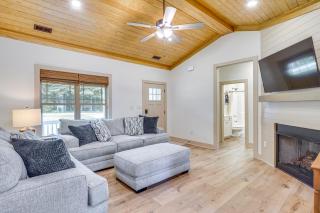 Walk to Lake Gaston Family Home with Yard - Littleton - 7