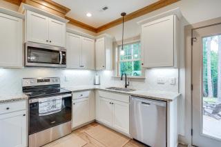 Walk to Lake Gaston Family Home with Yard - Littleton - 4