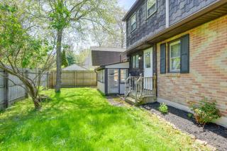 1 Mi to Lake Erie Family-Friendly Angola Home! - - 8
