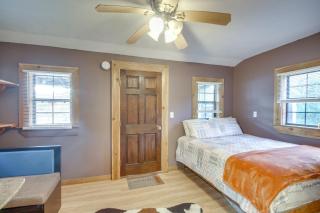 Fishing Ponds, Trails and River Access Jay Studio! - - 3