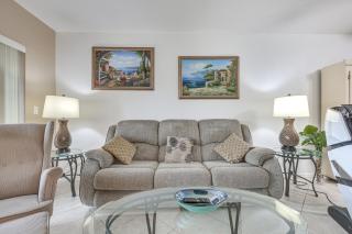 9 Mi to Pompano Beach Condo with Resort Perks! - Lauderdale Lakes - 6