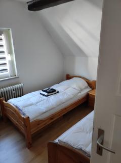 10 Personen Unterkunft 6 Zimmer - Burghaun - 2