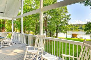 Remote Escape Lake Home with Dock in Sparta! - Sparta - 0