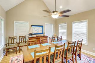 Remote Escape Lake Home with Dock in Sparta! - Sparta - 4