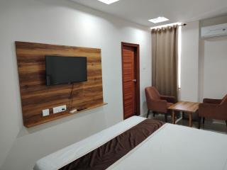 Hotel Varsha Grand - Hyderabad - 4