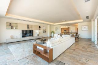 Retreat villa with lake view, maid,bbq in Punta Cana - Punta Cana - 4