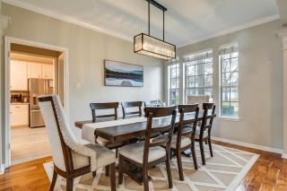 Community Perks at Luxe Houston Area Home! - Tomball - 3