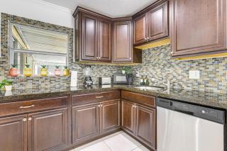 2 Mi to Downtown WPB Home with Patio and Pool! - West Palm Beach - 1
