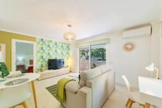 Hola MarBella Pleasant apartment Fontanilla beach side - Marbella - 0