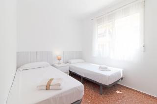 Global Vacacional, Apartamento con terraza en la playa de Puerto Sagunto - 8