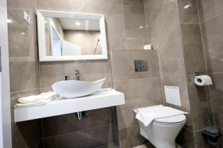 Hotel IMPERIAL Campulung - 8