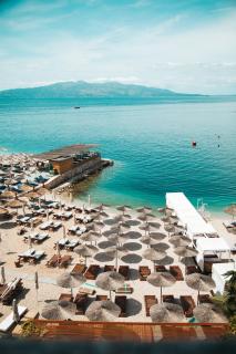 Vila e Bardhe Butique Hotel - Sarandë - 0
