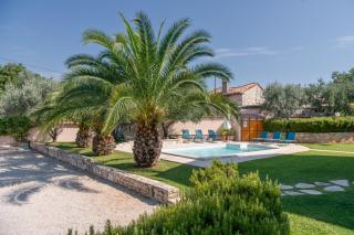 Villa Orada for 6 people with private pool & only 2,5 km from the beach - Krnica - 8