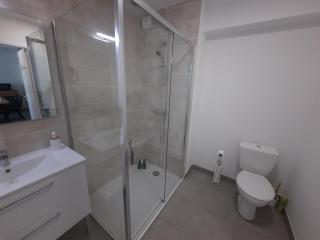 Appartement neuf et climatisé, 4 personnes, à 150m de la plage - Vias - 9