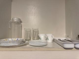 Stylish Makati 2BR Condo with KTV and Awesome Pools! - Manila - 4