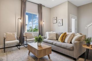 Country Music Themed Goodrich Ave by SkyRun Nashville - 8