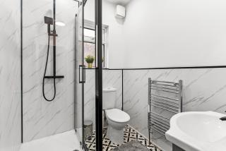 30 percent OFF - Exquisite 4 bed in Leeds - Sleeps 10 - Leeds - 2
