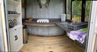 Hendre Glamping Retreat- The Sparrow's Nest - Clydey - 5