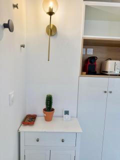 Charming 3-Bedroom House with Terrace Near Paris - Antony - 3