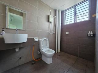 Cozy family suites condo near Mount Austin - Johor Bahru - 6