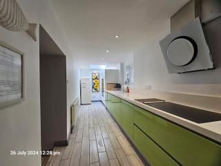 Spacious Farmhouse between St Agnes & Porthowan - 1