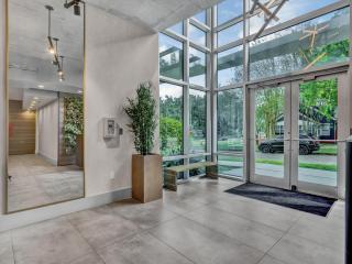 2bd 2bth PENTHOUSE DOWNTOWN with large Billiard room - Orlando - 9
