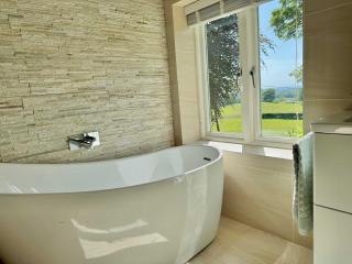 2-Bed Cottage Garden Views near the Peak District - Macclesfield - 7