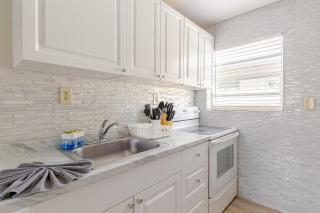Luxury House With Delightful Beach Style! - Dania Beach - 6