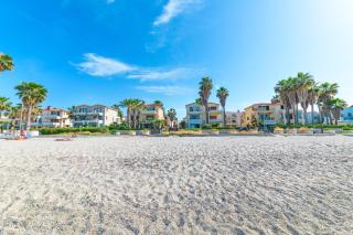 ICONIC Marévia Beachfront Pefkohori - 1