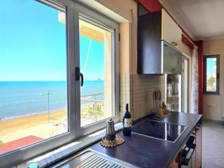 Dream View Apartments in Durres - 1