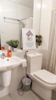 Deluxe One Bedroom Suite by Christine Suites infront of Trinoma Mall - Manila - 3