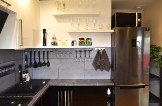 Central Apartment with Fireplace & Cathedral View - Šiauliai - 8