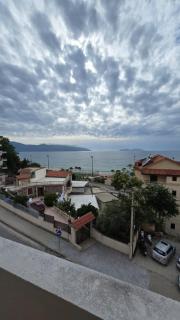 Tirent Apartment - Your Beach Home in Vlorë - Vlorë - 5