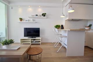 1-Bedroom Apartment with Spectacular Marina & Sea Views in Marbella - Marbella - 5