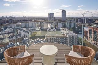 Prime Chelsea Waterfront Three Bedroom Apartment - Londra - 0