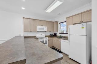 Myrtlewood by Monarch Rentals - Myrtle Beach - 4