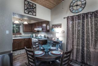 Horsin’ Around-Cabin with a peaceful covered deck. - Ruidoso - 9
