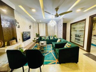 DHA phase 8 air avenue ug 13 - Lahore - 0