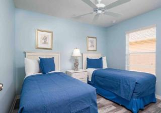 5 bedroom, 7 bed , 3 bathroom Midterm Rental Home with Pool and Game room, near Disney - Davenport - 3