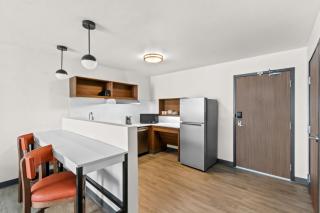 Everhome Suites Ocala I-75 North - Ocala - 3