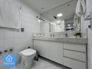 Apartamento Equipado e Confortável Vista Mar - Salvador - 2