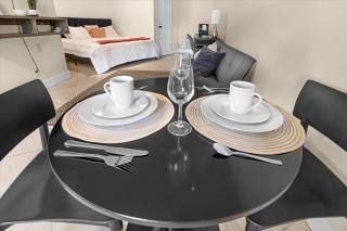 Hunstville Modern Studio Retreat Sleeps 2 - Huntsville - 3
