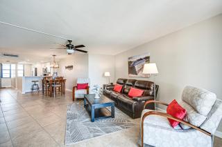 Direct Beach Access Marco Island Resort Condo! - Marco Island - 6