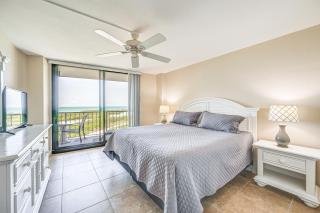 Direct Beach Access Marco Island Resort Condo! - Marco Island - 1