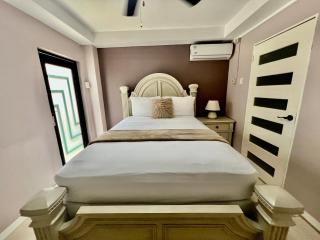 Pineridge Hideaway 1 Bedroom Apartment #1 - Arouca - 4