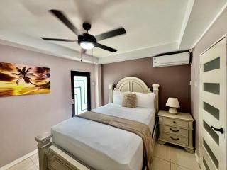Pineridge Hideaway 1 Bedroom Apartment #1 - Arouca - 5
