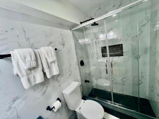 Pineridge Hideaway 1 Bedroom Apartment #1 - Arouca - 1