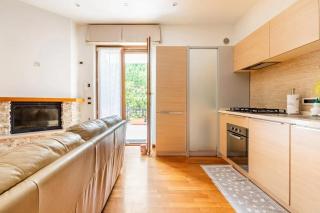 Modern Apartment in La Spezia with Stunning Views - 75 m² - 6